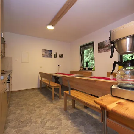 Im Haus Schiefertal, Lejlighed *