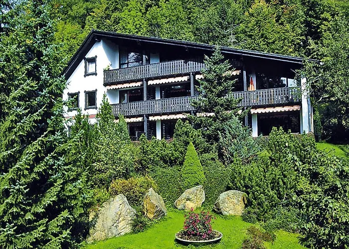 Im Haus Schiefertal, * Wieda